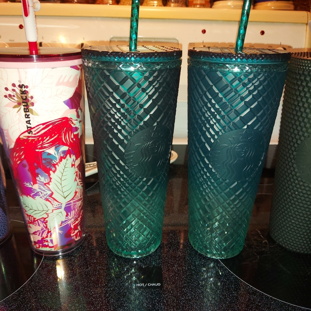 Starbucks Tumblers Bundle - Picture 4 of 6